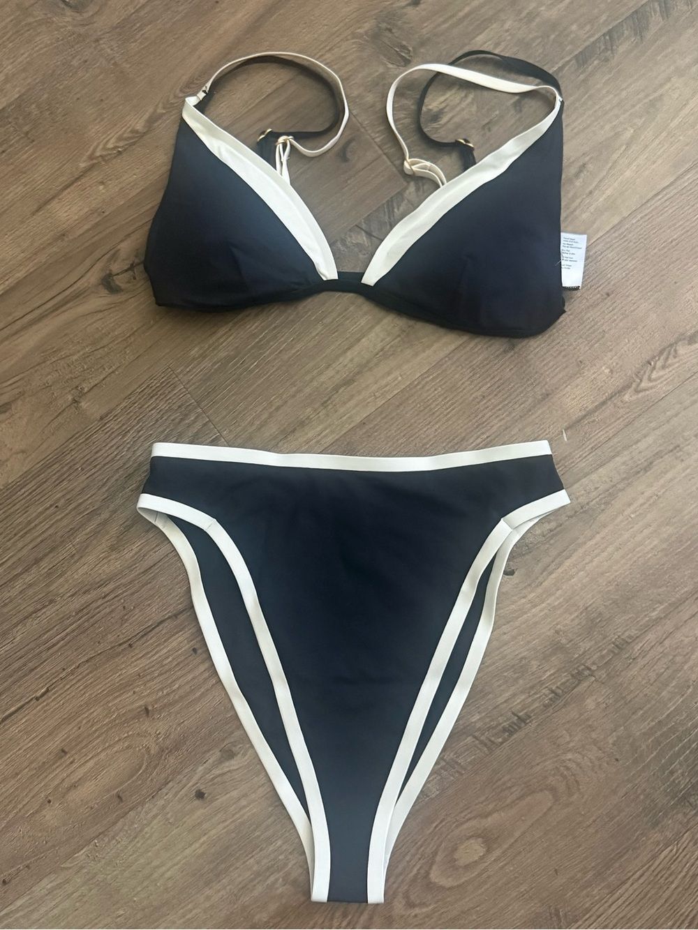 L Space black white swim